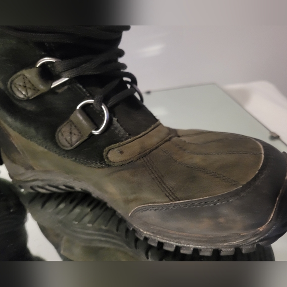 UGG OSTRANDER SNOW BOOT WATERPROOF SIZE 6.5 - Picture 6 of 10